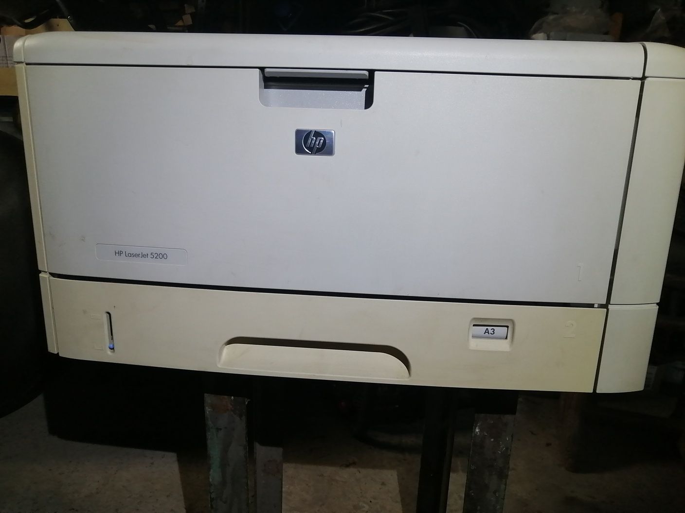 Продам лазерный прінтер HP LAZER JET 5200