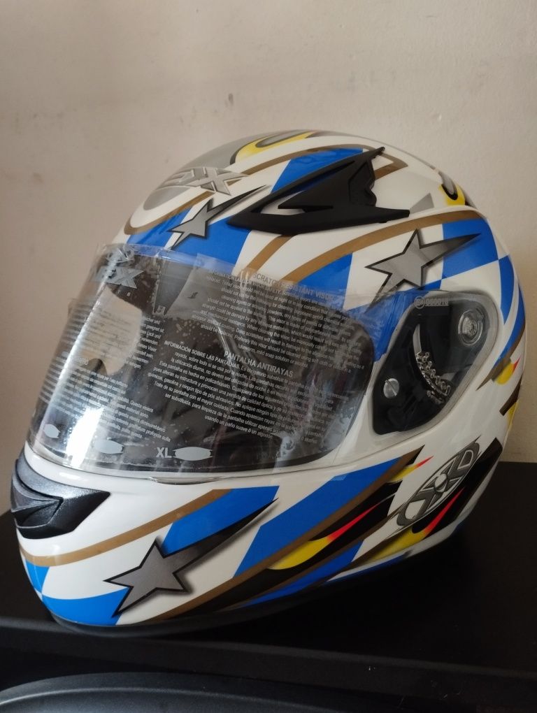 Capacetes NOVOS /NEXX e CMS