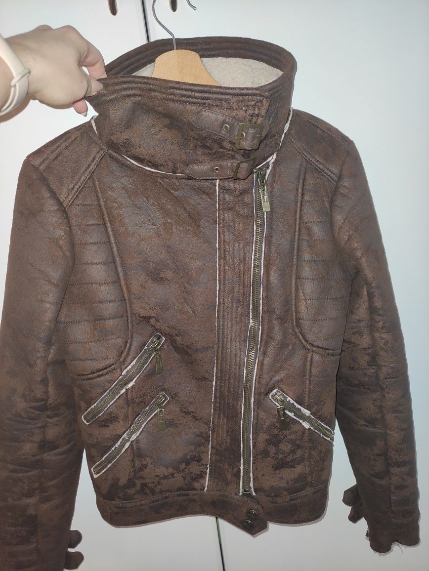 Korzuch brązowy jak nowy Pull&Bear ramoneska futerko kurtka 38 M