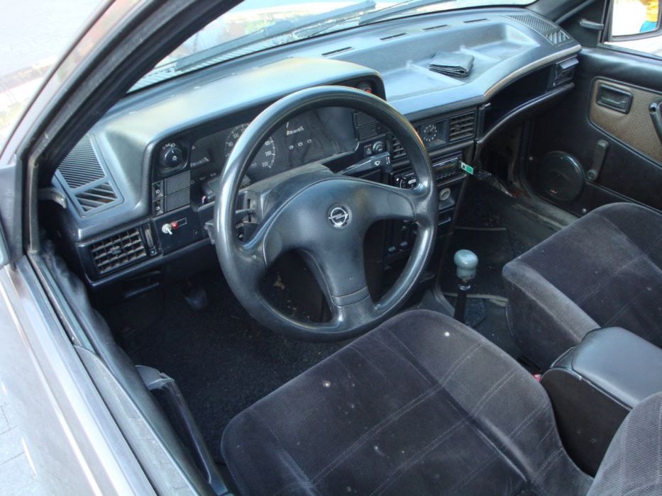 Продам опель кадет