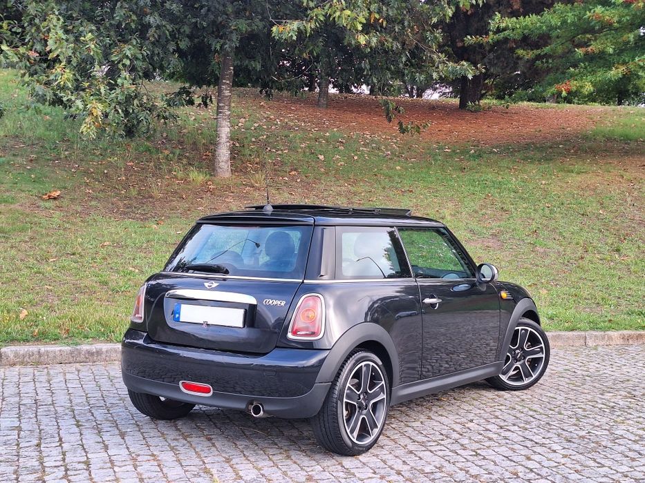 Mini Cooper 1.6i Teto Panorâmico iuc antigo