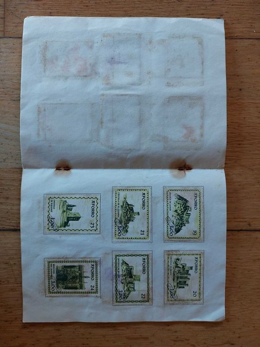 Caderneta de cromos "Coleção de Castelos e Monumentos" - Completa