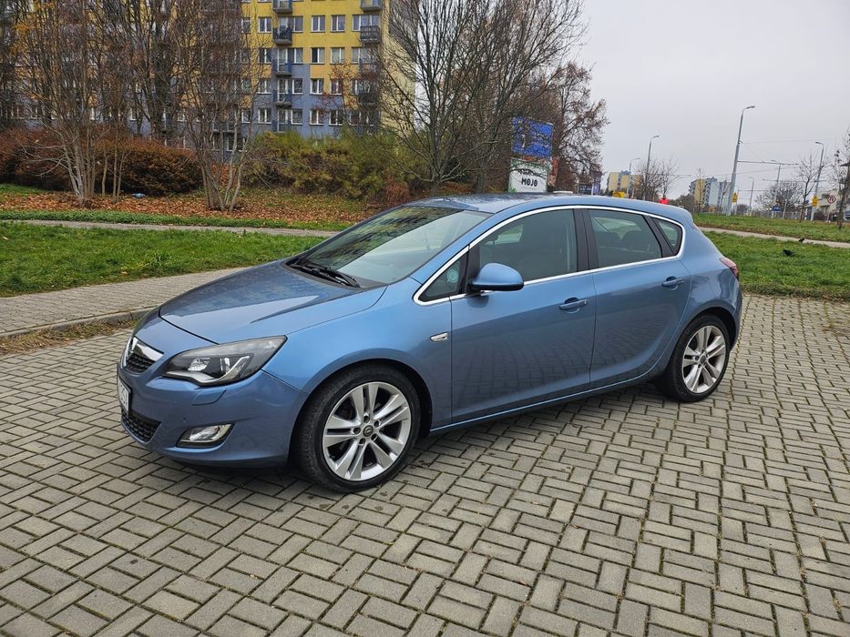 Opel Astra J 2.0 CDTI Sport/Opc