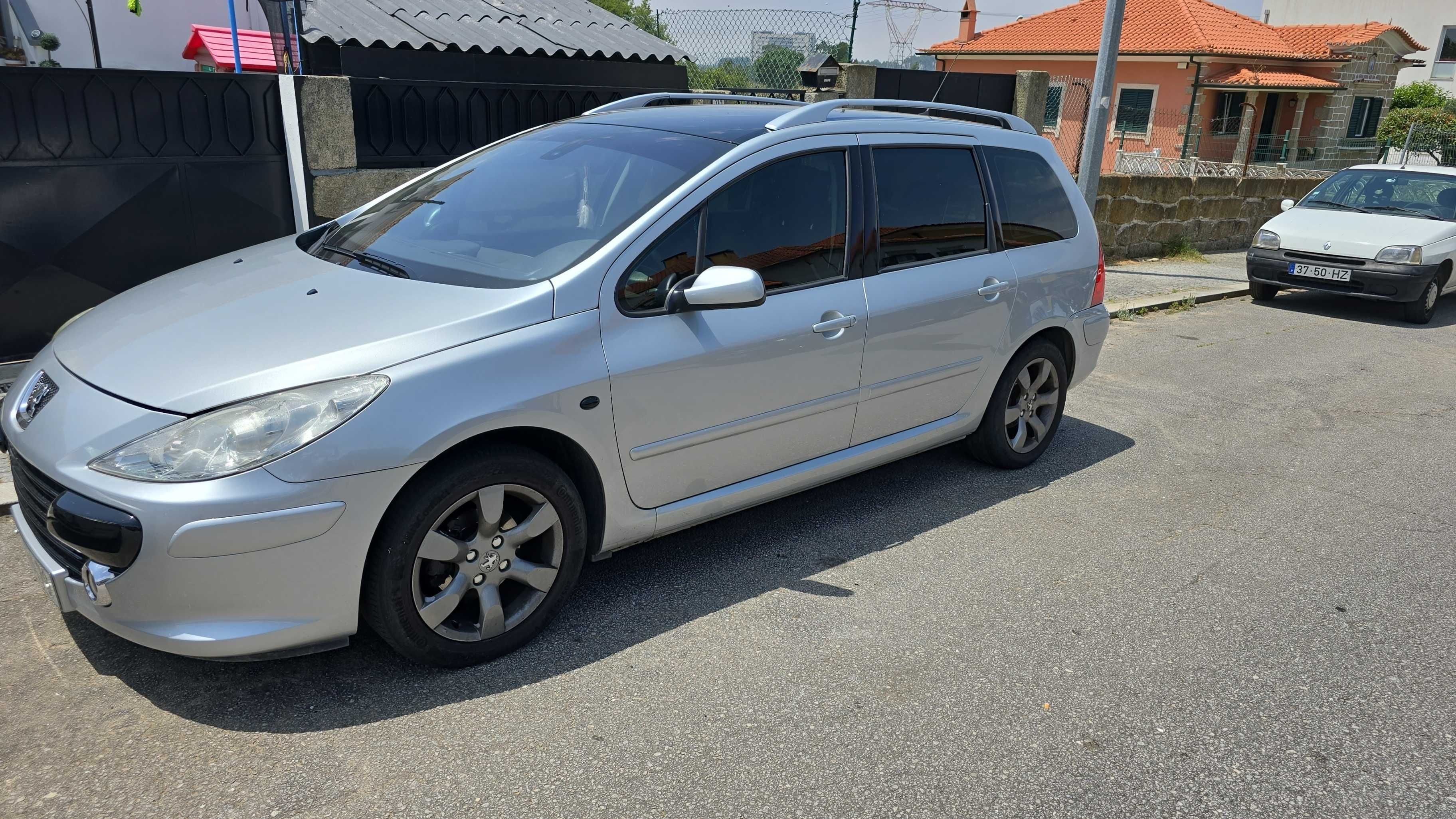 Peugeot 307 em muito bom estado