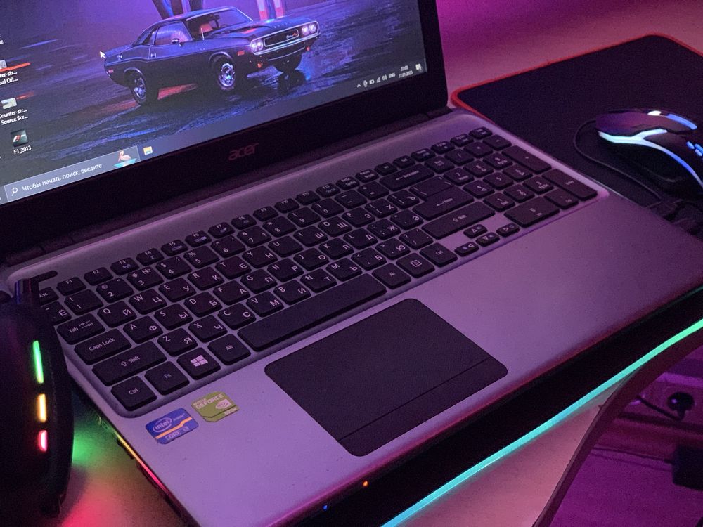 *Игровой ноутбук как новый  Acer +игровой комплект
