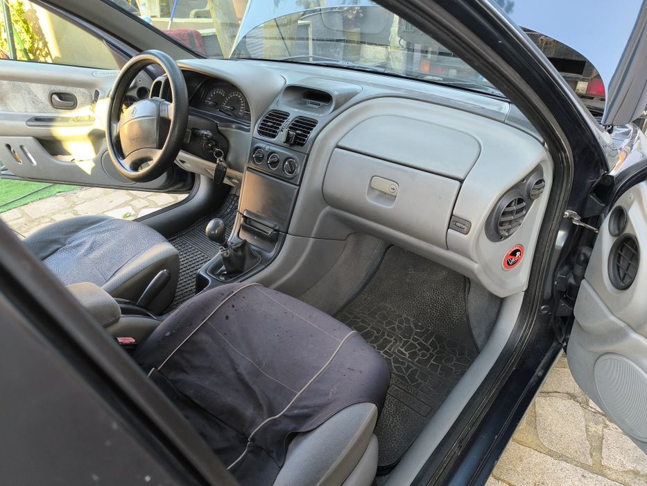 Renault Laguna b56 1998