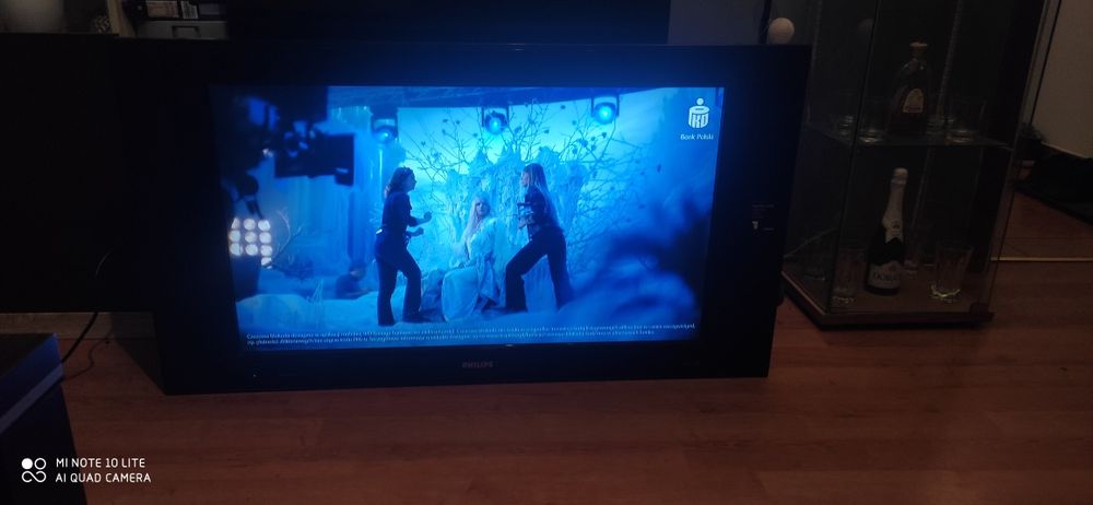 Telewizor Philips 42 pilot uchwyty na ściane
