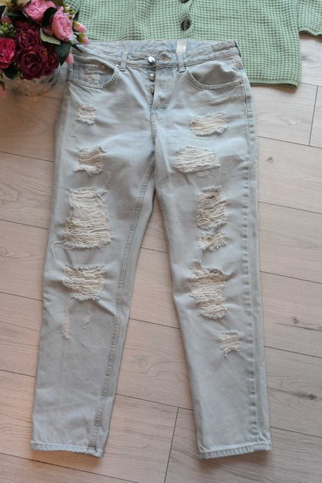 jasne jeansy Boyfriend z dziurami h&m r.36 jak nowe