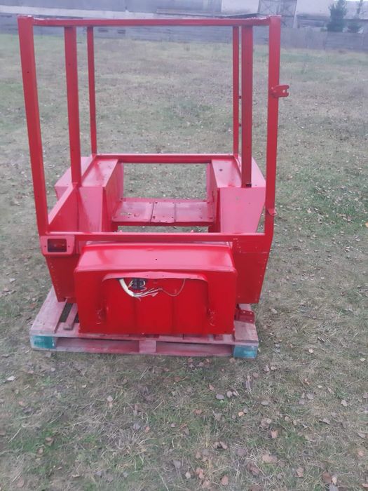 Кабіна на тракто Т-25.