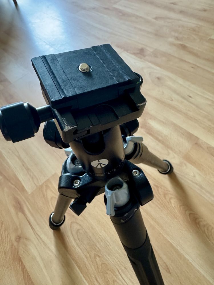 Statyw fotograficzny Manfrotto Element MII
