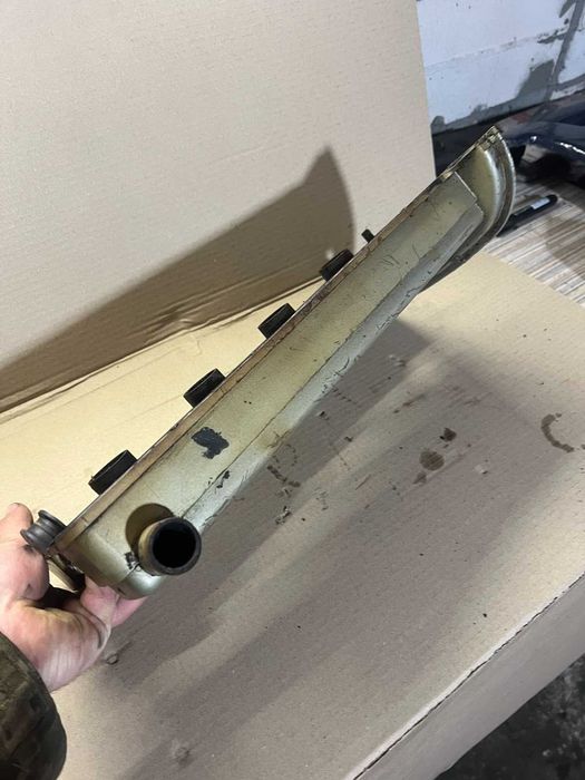 головка  опель омега б. клапанна кришка опель омега б.