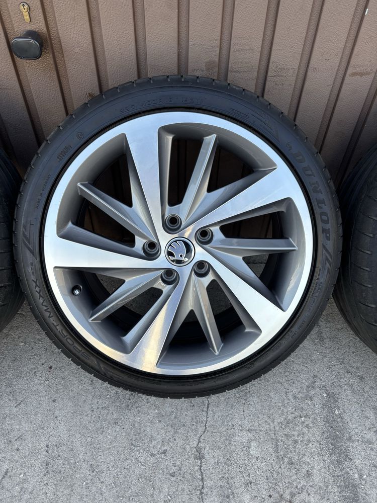 Koła lato DIAMANTA skoda superb octavia super stan 18 7.5 ET51 225/40/