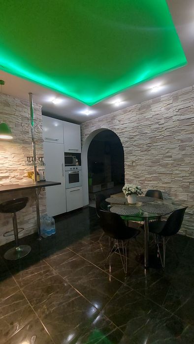 Продам будинок  10сотих землі  Буча