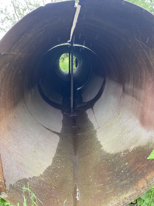 Труба металева з листового металу