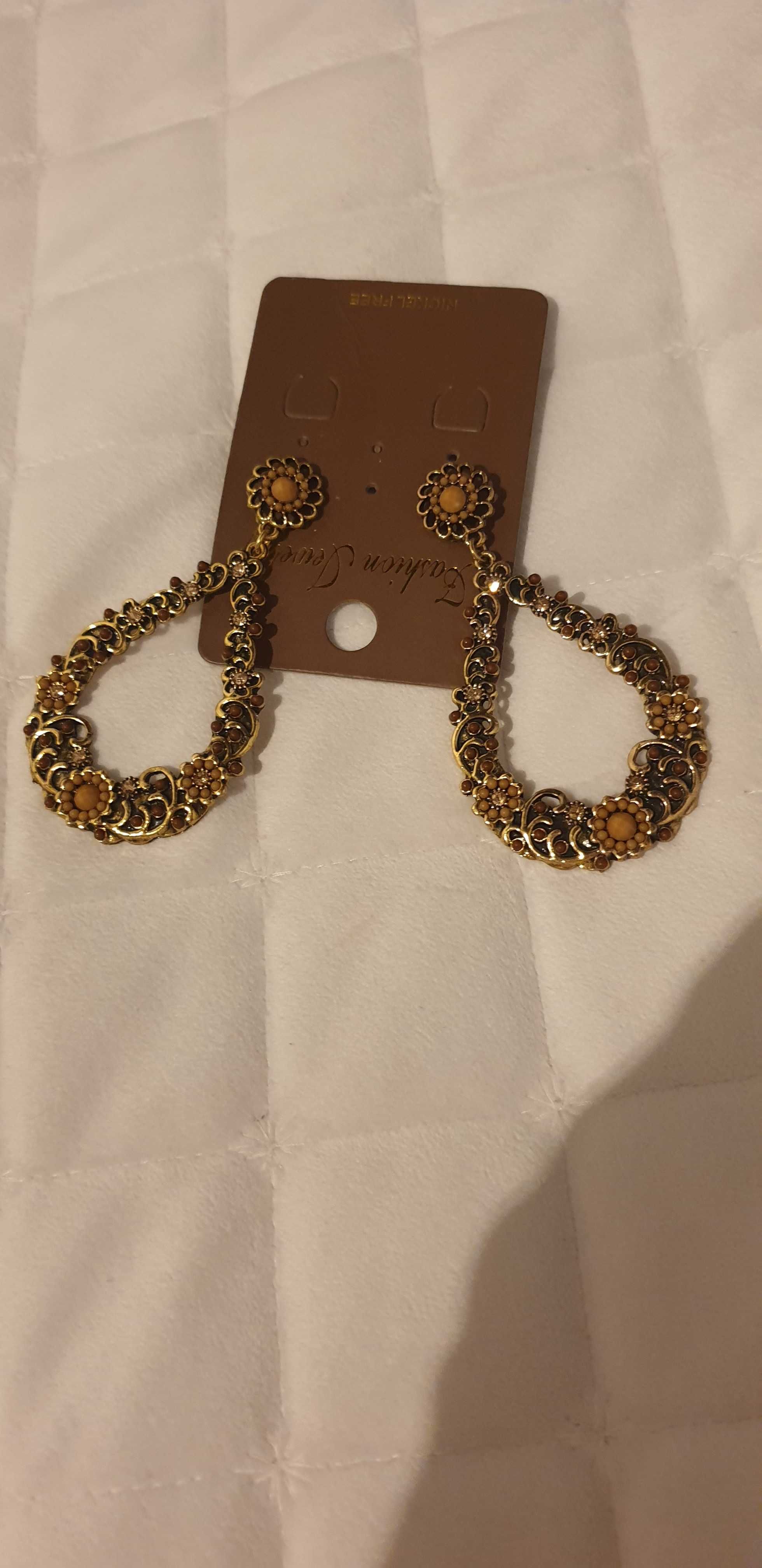 Nowe eleganckie kolczyki
