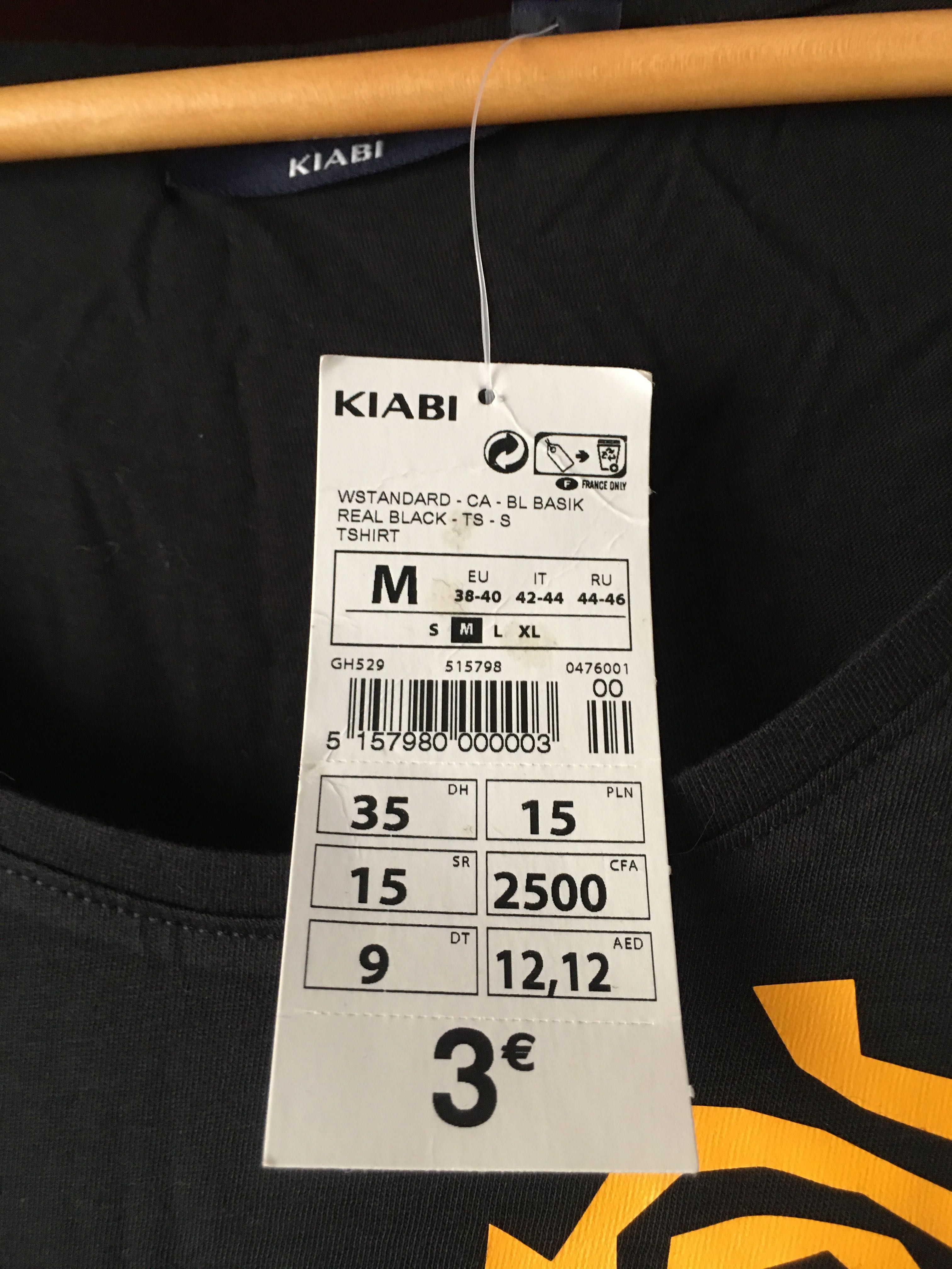 T-shirt preta - algodão - Kiabi/Inatel - M/38-40 - NOVA