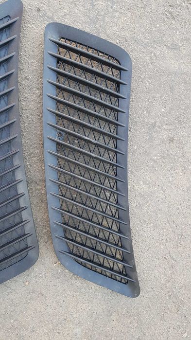 заглушка заборник капота мерседес спринтер