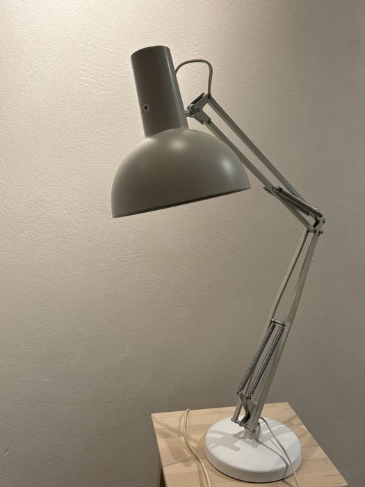 Louis Poulsen Architect lampa