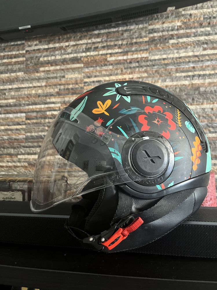 Capacete Mota Mulher