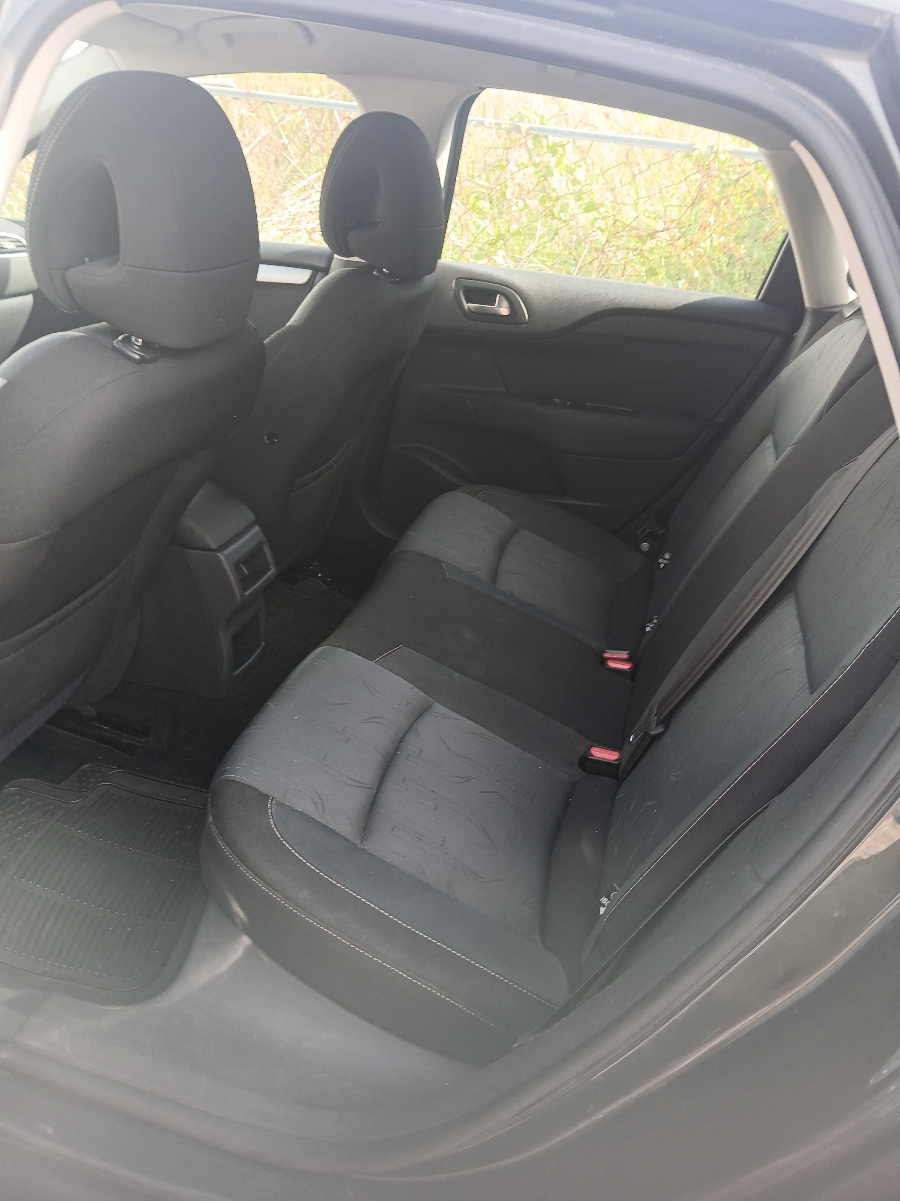Vende se citroeen c4