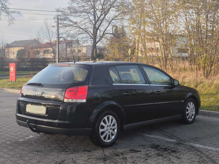 Opel Signum 1.8 Benzyna + LPG • 2003 • 122 KM • Rodzinne Kombi