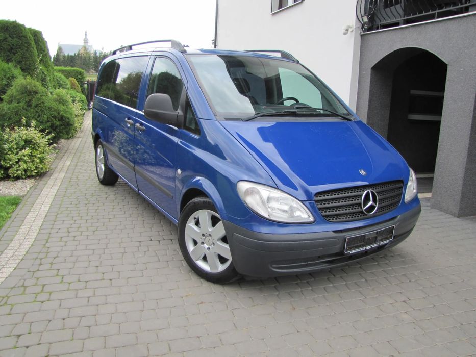 Mercedes-Benz Vito stan bardzo dobry...9 osób...klima...automat..17 cali koła...
