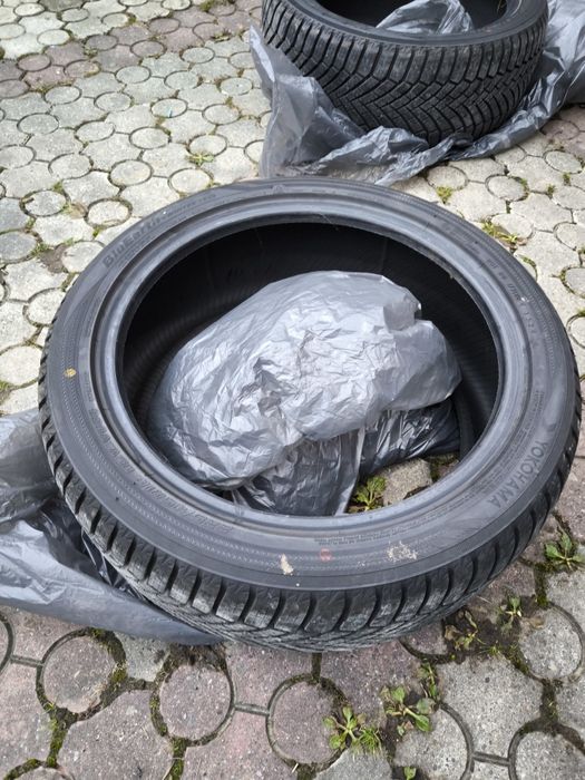 Opony zimowe Yokohama BlueEarth 225/45 R18