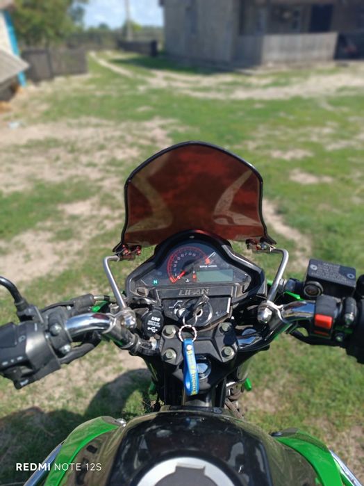 Lifan Kp 200 Зелений