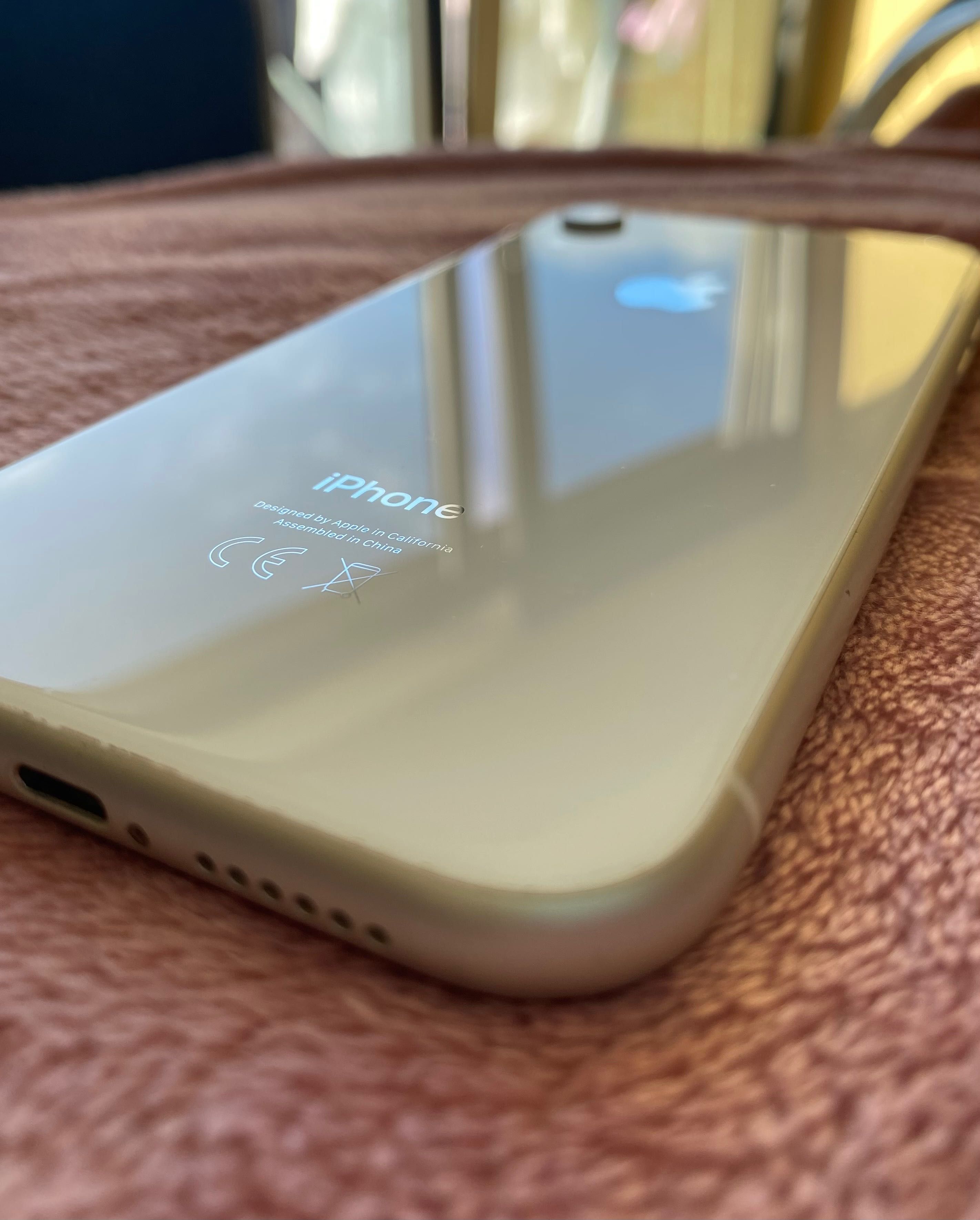 iPhone XR 64gb branco