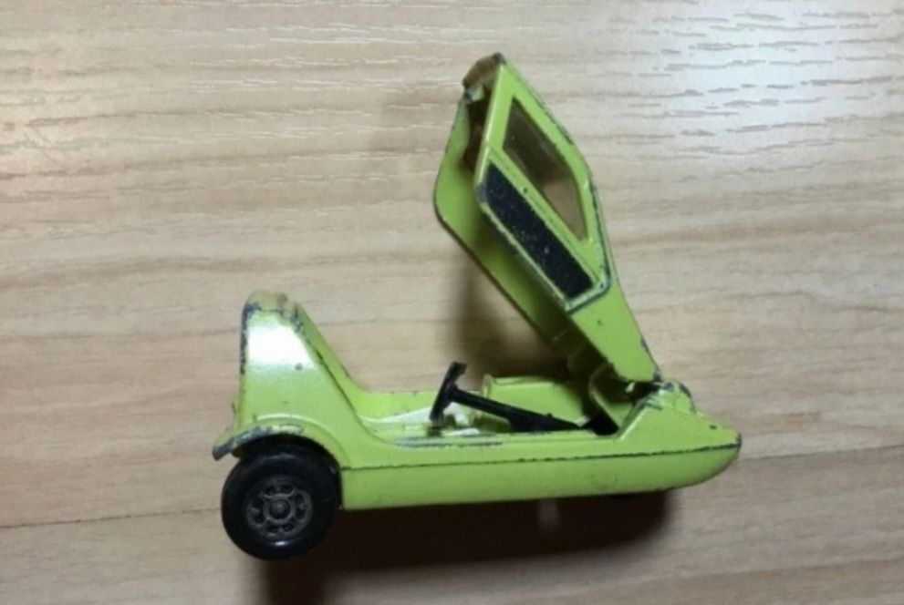 Miniatura antiga Corgi Toys Bond Bug 700Es