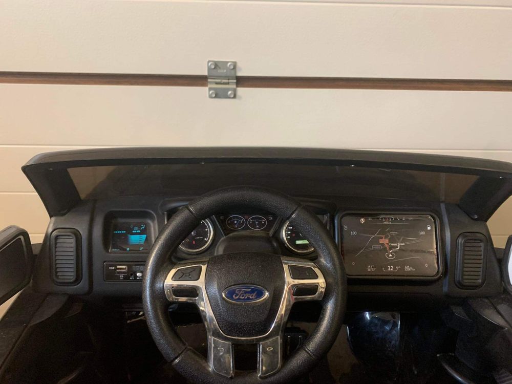 Ford Ranger na akumulator