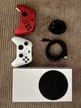 Xbox S 512Gb plus Pad