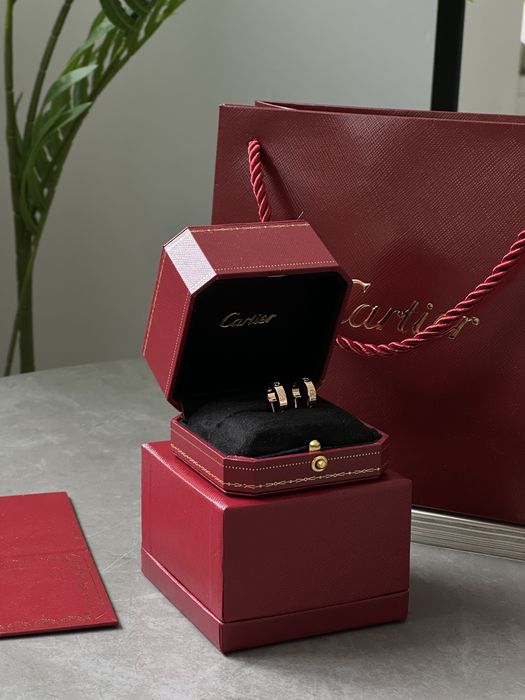 Сережки Cartier Love Hoop Earrings 18K Yellow Gold Classic