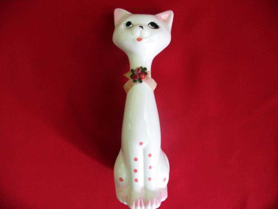 Kot - kotek w kropeczki - stara figurka porcelana - 18,5 x 7 x 5 cm