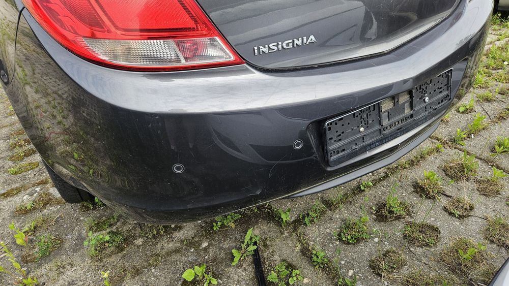 Zderzak tył tylny z177 opel insignia a sedan HB hatchback czujniki pdc