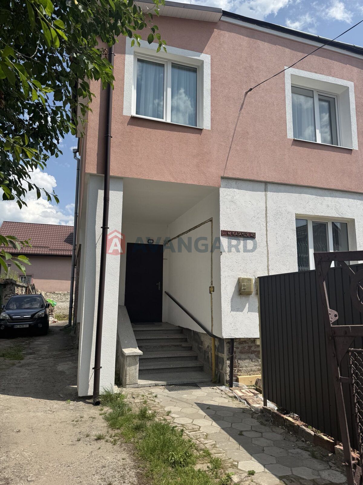 Продаж 3 кімнатної квартири поруч Левандівського парку