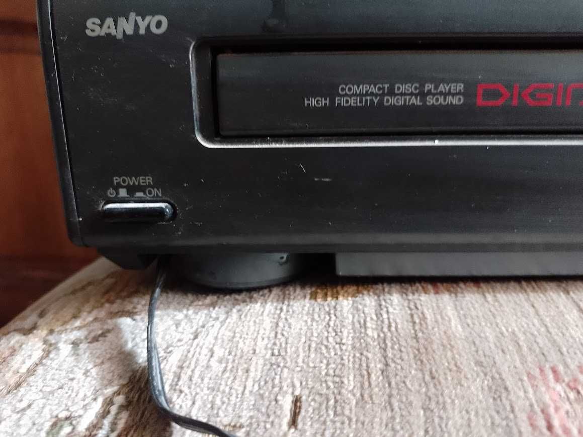 SANYO CP-X500 - Odtwarzacz