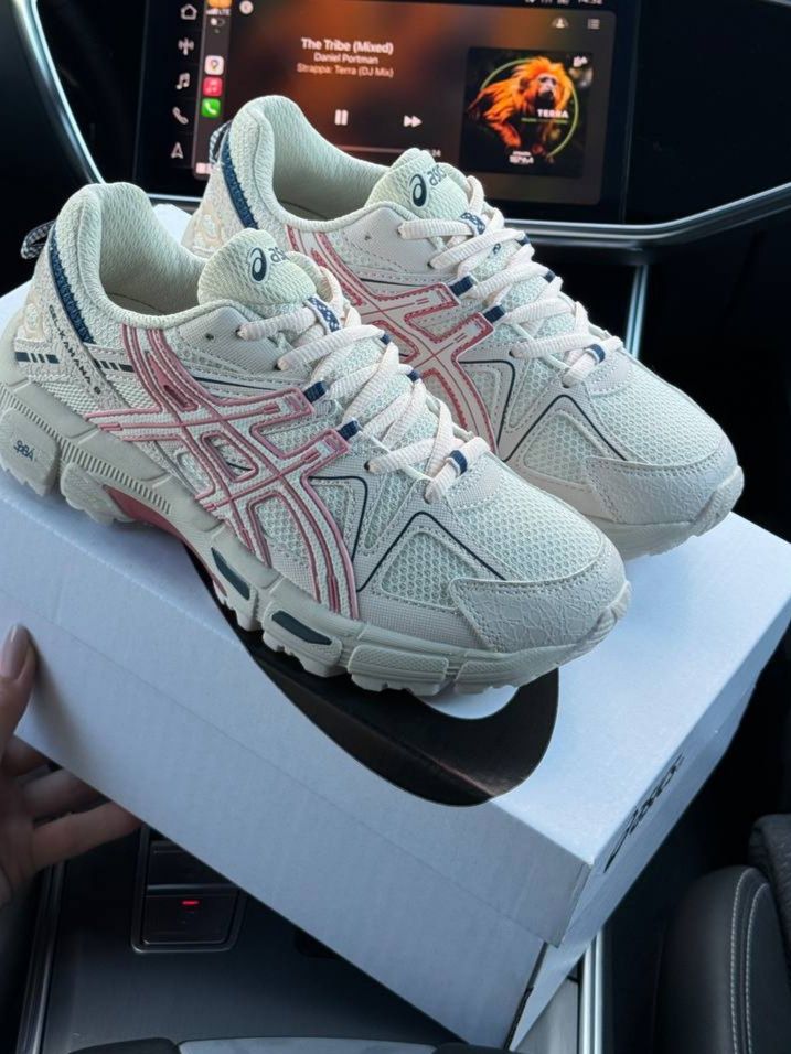 Жіночі кросівки ASICS Gel - Kahana 8 New Beige Pink as 104