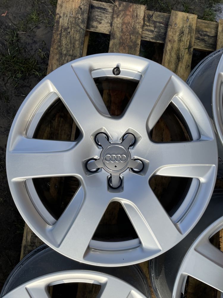 NP Piękne felgi aluminiowe 17” 5x112 Audi