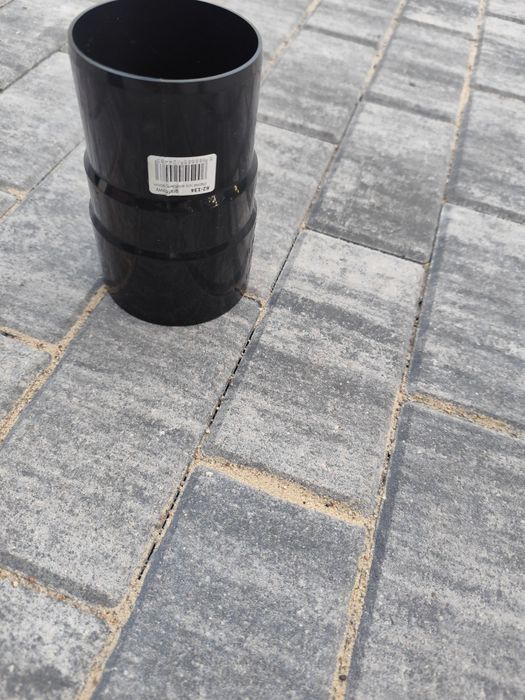 Złączka rury spustowej 90 mm