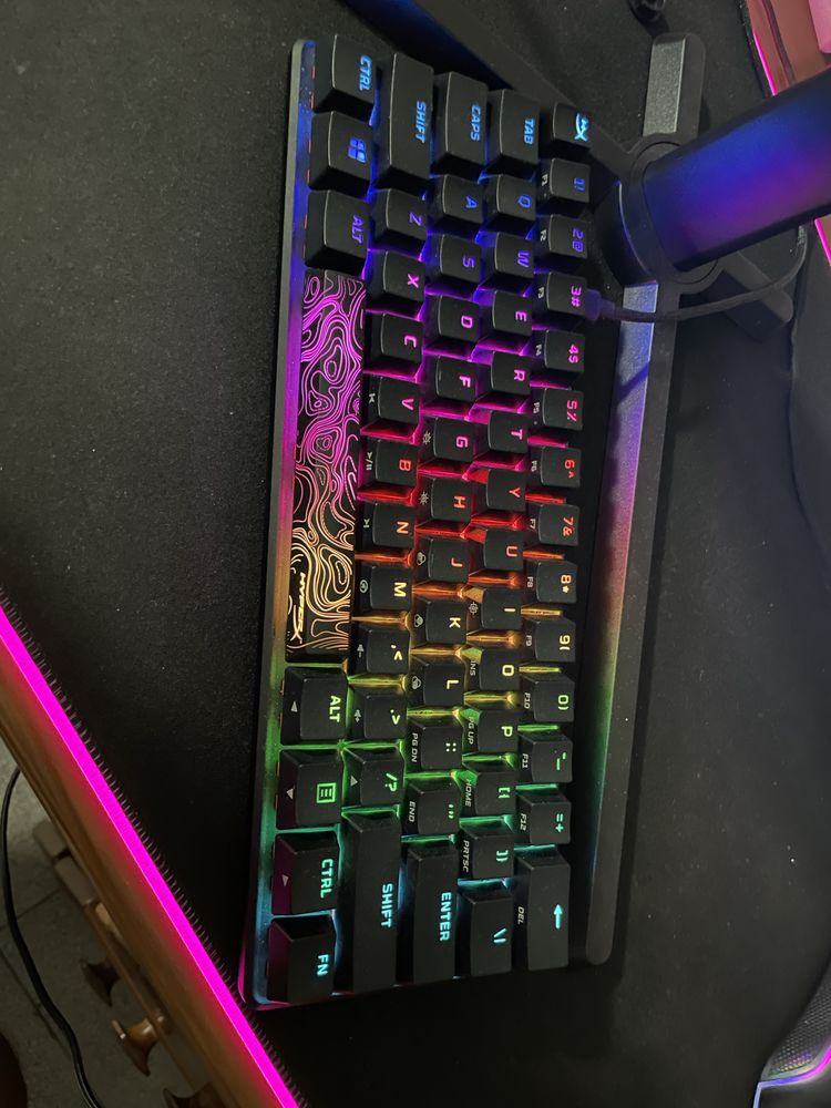 Computador gaming e perifericos Hyperx novos