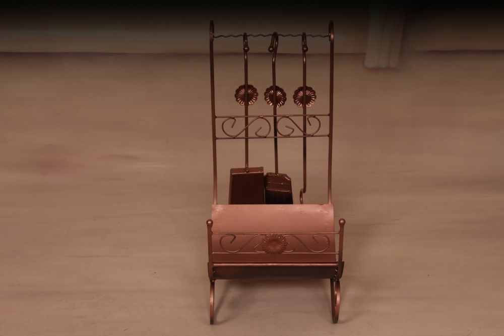 Дровница с набором для камина, Дровница, камин, совок, кочерга, щетка