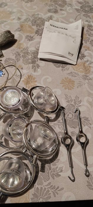 Vendo kit de luzes IKEA, com 3 focos de luzes