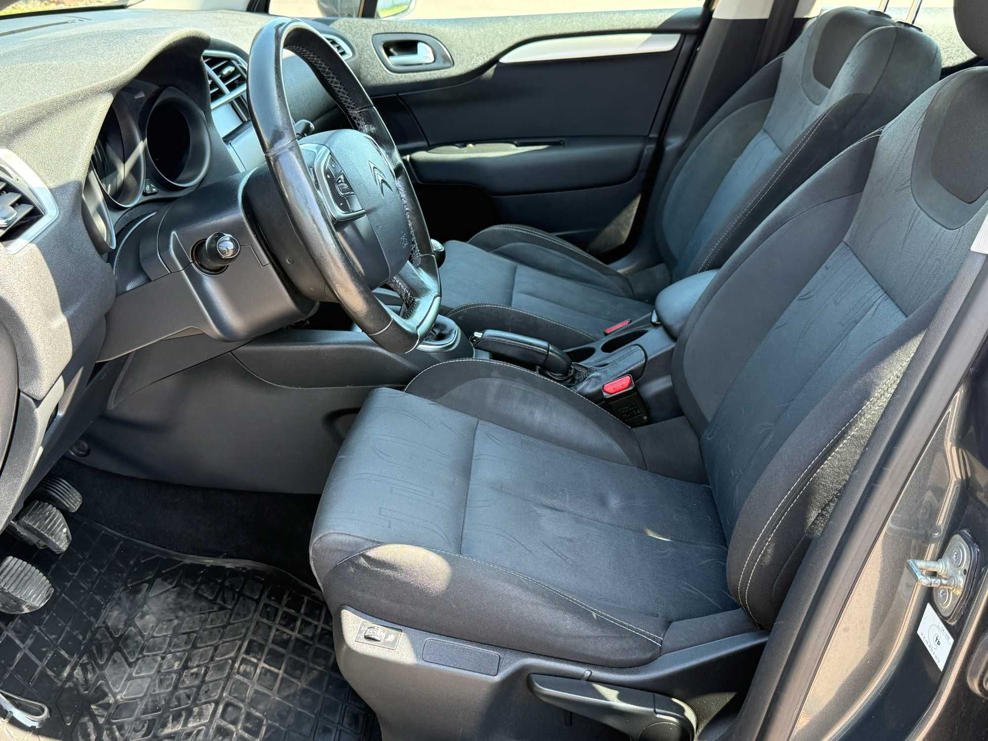 Citroen C4 2012 1,6 Механіка Гарний стан
