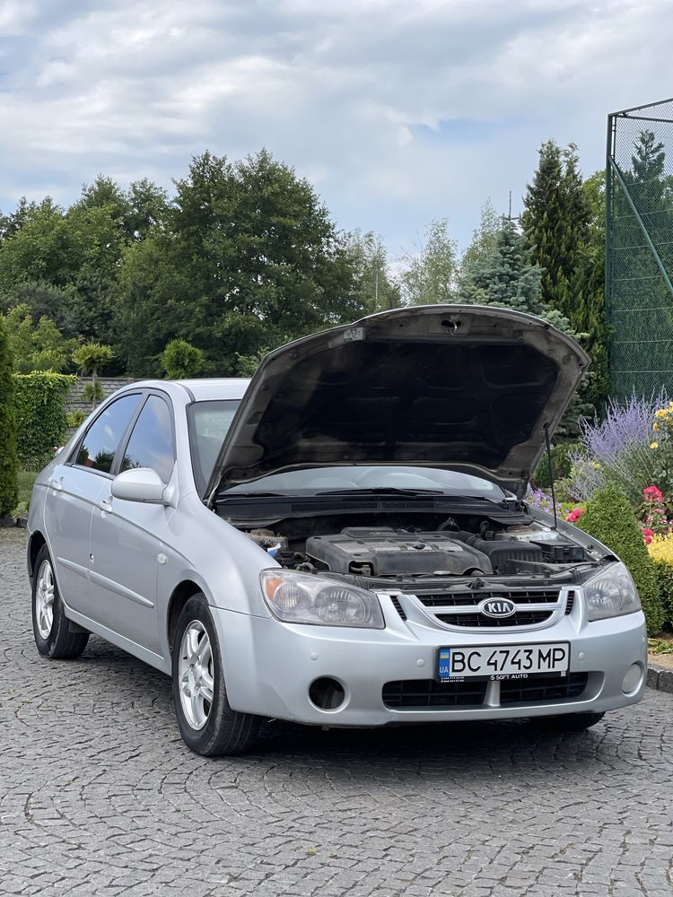 Продам Kia Cerato 1.6 в Дуже Гарному стані , Обслужена!