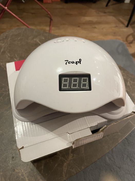 Lampa UV led do paznokci