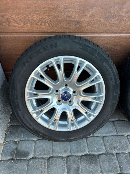 KOŁA ZIMOWE FORD/VOLVO / 16 CALI / 5x108 / 63,4 / OPONY 215/55/16