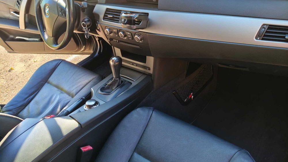 Sprzedam BMW E60 523i benzyna 2,5 /130kw