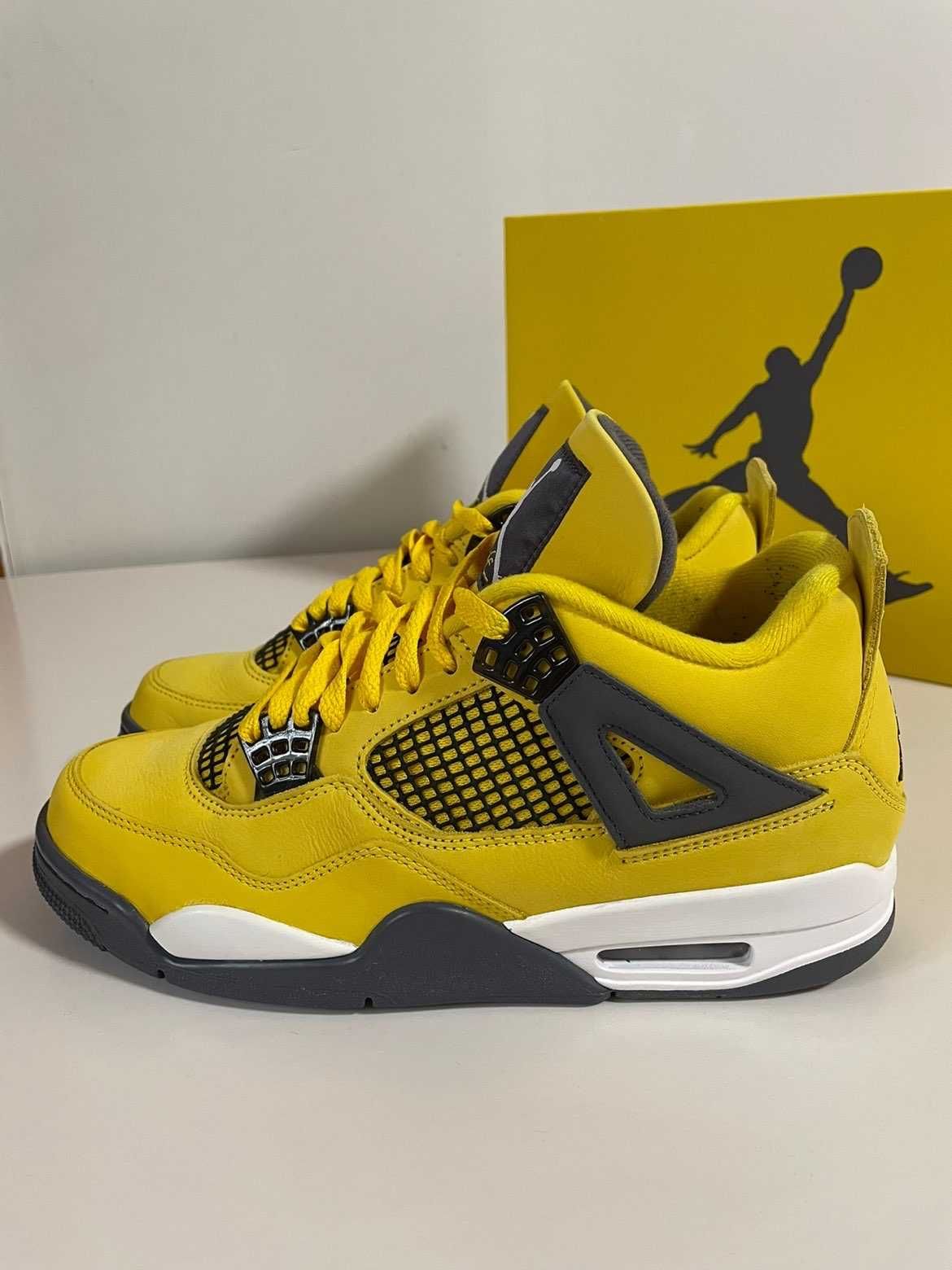 Jordan4Air4RetroLightning UnisexTrampki R.39