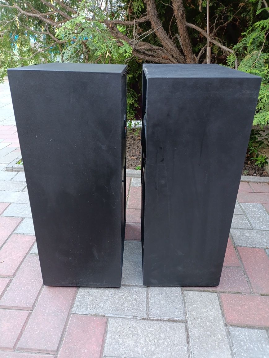 Акустические колонки Radiotechnika S70